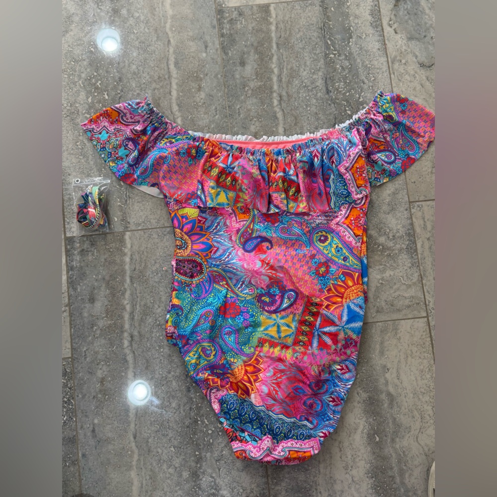 Bleu Rod Beattie Multicolor Off-Shoulder One Piece Swimsuit